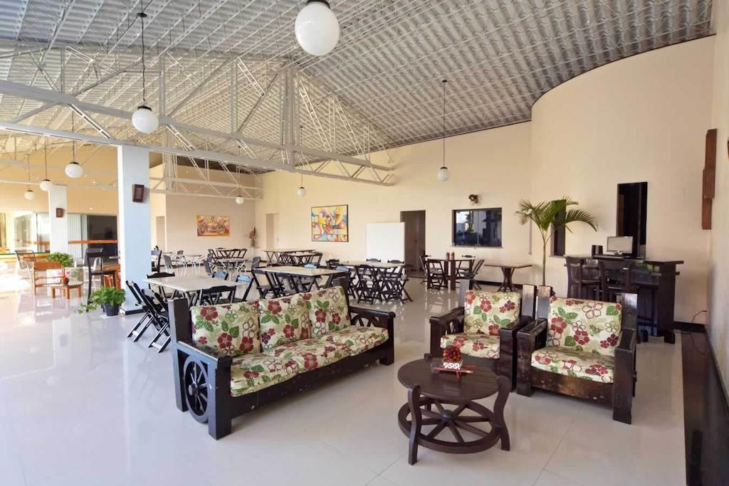 Hotel Oceania Eunapolis Eksteriør billede